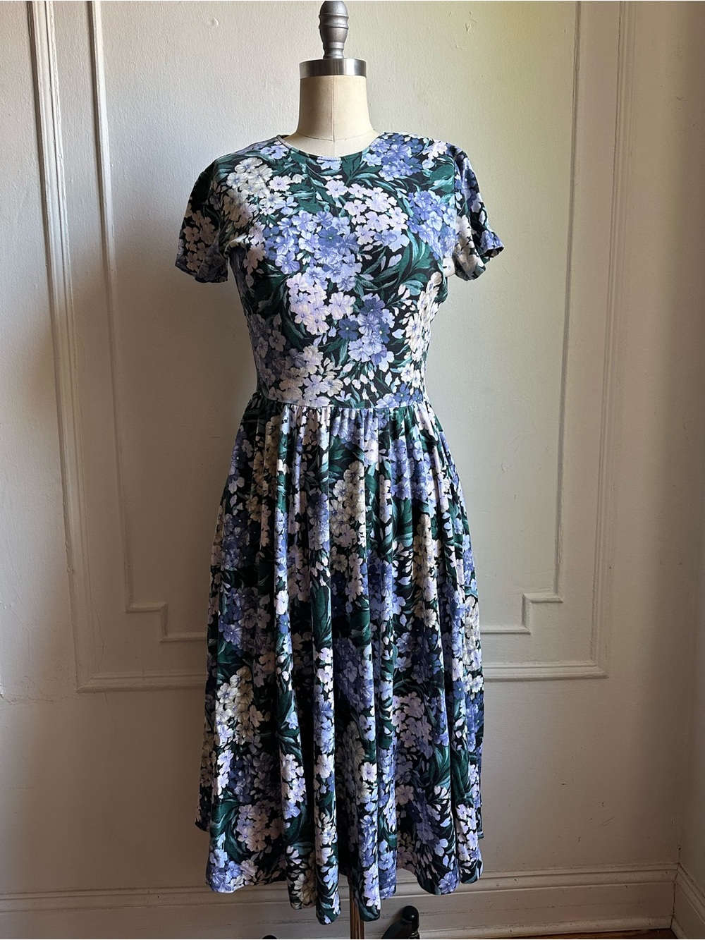 Vintage Spring Time Floral Maxi Dress With Pockets